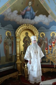Крещальная литургия в Свято-Троицком соборе Саратова