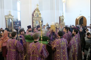 Божественная литургия в храме великомученика Георгия Победоносца г. Саратова