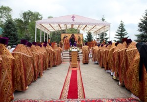 Божественная литургия в Вавиловом Доле