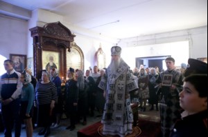 Литургия Преждеосвященных Даров в храме во имя святителя Тихона, Епископа Воронежского, Задонского чудотворца г.Саратова