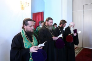 Всенощное бдение в Свято-Сергиевском женском монастыре села Алексеевка Базарно-Карабулакского района