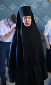 Митрополит Лонгин и Епископ Пахомий совершили Божественную литургию в Троицком соборе и молебен перед главной святыней Саратовской земли — образом Спаса Нерукотворного
