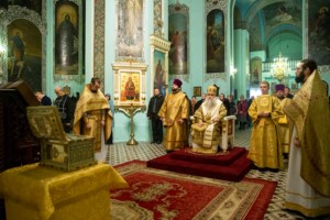 Божественная литургия в храме Сошествия Святого Духа г. Саратова