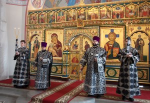 Литургия Преждеосвященных Даров в Свято-Никольском мужском монастыре г.Саратова