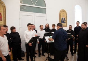 Божественная литургия в храме святых первоверховных апостолов Петра и Павла г. Красноармейска