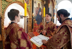 Божественная литургия на Архиерейском подворье – храме в честь иконы Божией Матери «Утоли моя печали» г.Саратова