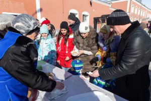 На территории Покровского храма г. Саратова прошел зимний праздник