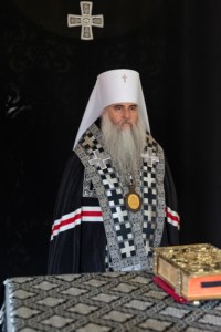 Уставное богослужение на Архиерейском подворье — в храме во имя святого апостола и евангелиста Иоанна Богослова при СПДС