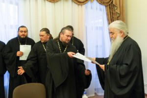 В СПДС завершилось обучение очередной группы священнослужителей на курсах повышения квалификации