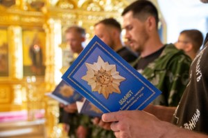 В Саратове встретили икону «Избавительница от бед»