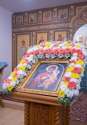 Митрополит Игнатий совершил Божественную литургию в храме в честь иконы Божией Матери «Скоропослушница» г. Шиханы Вольского района