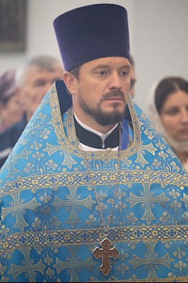 Митрополит Игнатий совершил Божественную литургию в Покровском храме г. Петровска