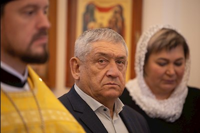 Митрополит Игнатий совершил Божественную литургию в Свято-Никольском храме с. Октябрьский Городок