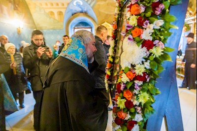 В Саратове прошел традиционный крестный ход с Казанской иконой Божией Матери