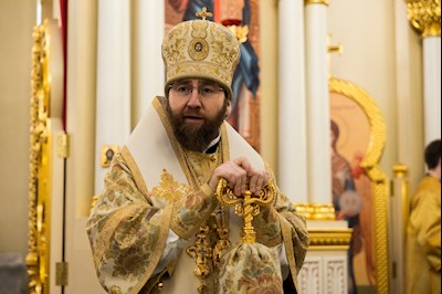 Митрополит Игнатий совершил Божественную литургию в соборном храме святителя Спиридона Тримифунтского г. Саратова