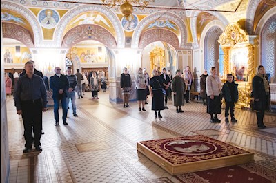 Всенощное бдение в Свято-Троицком кафедральном соборе г. Саратова