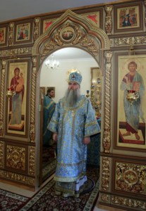 Божественная литургия в храме в честь иконы Божией Матери «Скоропослушница» гор.Шиханы Вольского района