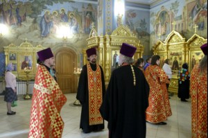 Всенощное бдение в Свято-Троицком кафедральном соборе г.Саратова