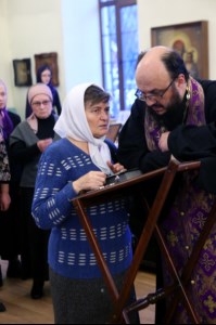 Всенощное бдение на Архиерейском подворье – храме во имя преподобного Серафима Саровского г.Саратова