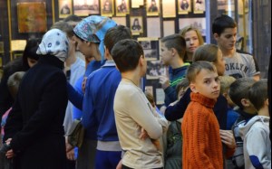 Воспитанники «Патриота» узнали, как живут и чему учатся саратовские семинаристы