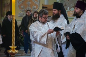 Митрополит Лонгин совершил отпевание Аллы Дмитриевны Стрелковой