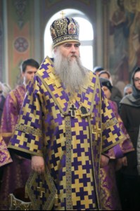 Божественная литургия и панихида в храме во имя Всех Святых, в земле Российской просиявших г. Саратова