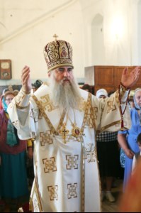Божественная литургия в храме в честь Рождества Христова с. Вязовка Татищевского района