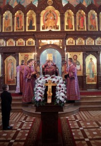 Божественная литургия в Крестовоздвиженском храме г. Хвалынска