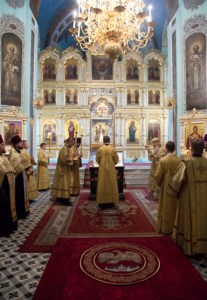 Всенощное бдение в храме в честь Сошествия Святого Духа г.Саратова