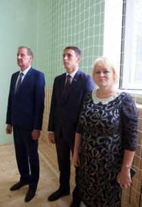Митрополит Лонгин освятил спортивный зал школы и дом культуры села Сторожевка