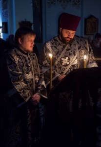 Утреня с чтением Великого канона преподобного Андрея Критского в храме в честь Сошествия Святого Духа г. Саратова