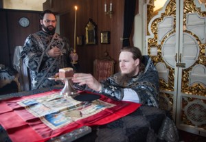 Литургия Преждеосвященных Даров в храме Покрова Пресвятой Богородицы г. Покровска (Энгельса)