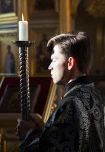 Литургия Преждеосвященных Даров на Архиерейском подворье — храме во имя святого апостола и евангелиста Иоанна Богослова при Саратовской православной духовной семинарии