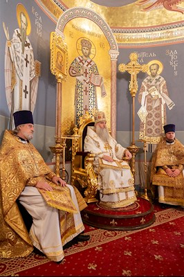 Божественная литургия в Свято-Троицком кафедральном соборе г. Саратова