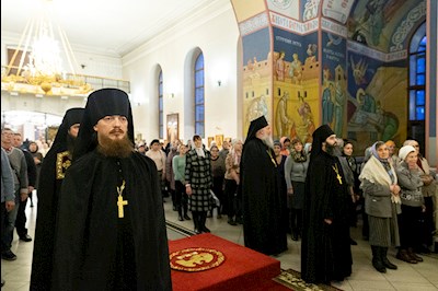 Всенощное бдение в Свято-Никольском мужском монастыре г. Саратова