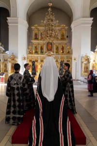 Великое повечерие с чтением канона преподобного Андрея Критского в Свято-Троицком кафедральном соборе г. Вольска