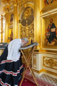 Литургия Преждеосвященных Даров на Архиерейском подворье — в храме во имя святого апостола и евангелиста Иоанна Богослова при СПДС