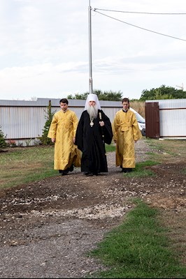 Божественная литургия в храме в честь Нерукотворного Образа Спасителя г .Саратова