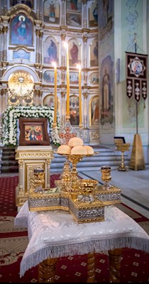 Митрополит Игнатий совершил всенощное бдение в Покровском соборе г. Саратова