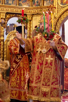 Божественная литургия в храме великомученика Георгия Победоносца г. Саратова