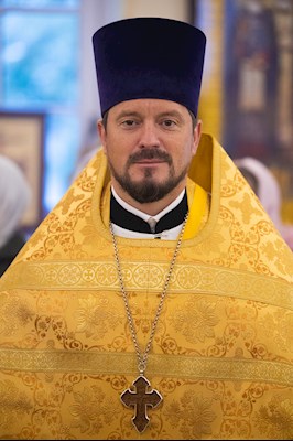 Митрополит Игнатий совершил Великое освящение храма святой блаженной Ксении Петербургской п. Красный Текстильщик и Божественную литургию в новоосвященном храме