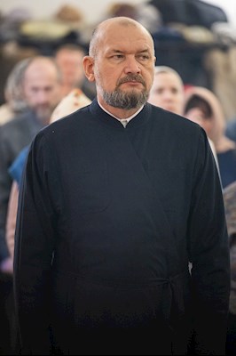 Митрополит Игнатий совершил Божественную литургию в храме во имя святителя Николая Японского г. Саратова