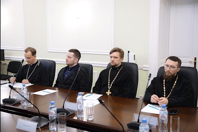 Митрополит Игнатий возглавил заседание Учебного комитета Саратовской епархии