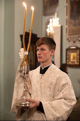 Митрополит Игнатий совершил всенощное бдение в Духосошественском соборе г. Саратова