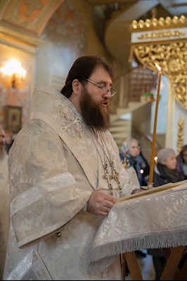 Митрополит Игнатий совершил отпевание клирика саратовского храма в честь иконы Божией Матери «Утоли моя печали» диакона Андрея Николаевцева