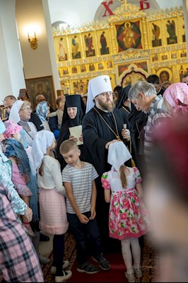 Митрополит Игнатий совершил Божественную литургию в Свято-Алексиевском женском монастыре г. Саратова