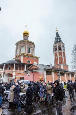 В Саратове прошел традиционный крестный ход с Казанской иконой Божией Матери