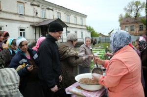Чин Великого освящения и Божественная литургия в храме в честь Владимирской иконы Божией Матери Владимирского женского монастыря г. Вольска