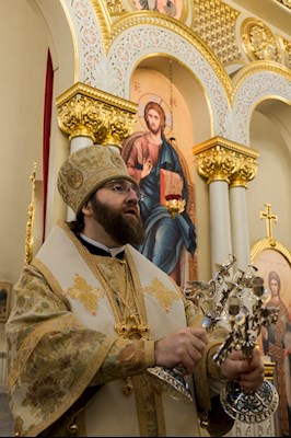 Митрополит Игнатий совершил Божественную литургию в соборном храме святителя Спиридона Тримифунтского г. Саратова