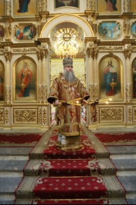 Митрополит Лонгин совершил Чин умовения ног